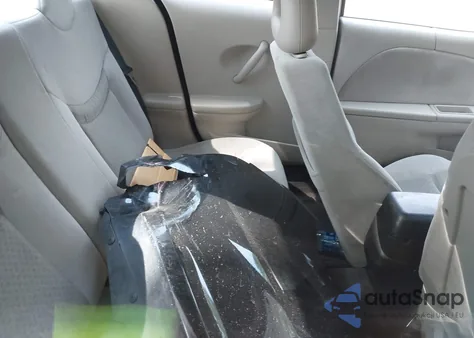 2004 Saturn Ion 3 from USA, damaged, VIN 1G8AW12FX4Z152146